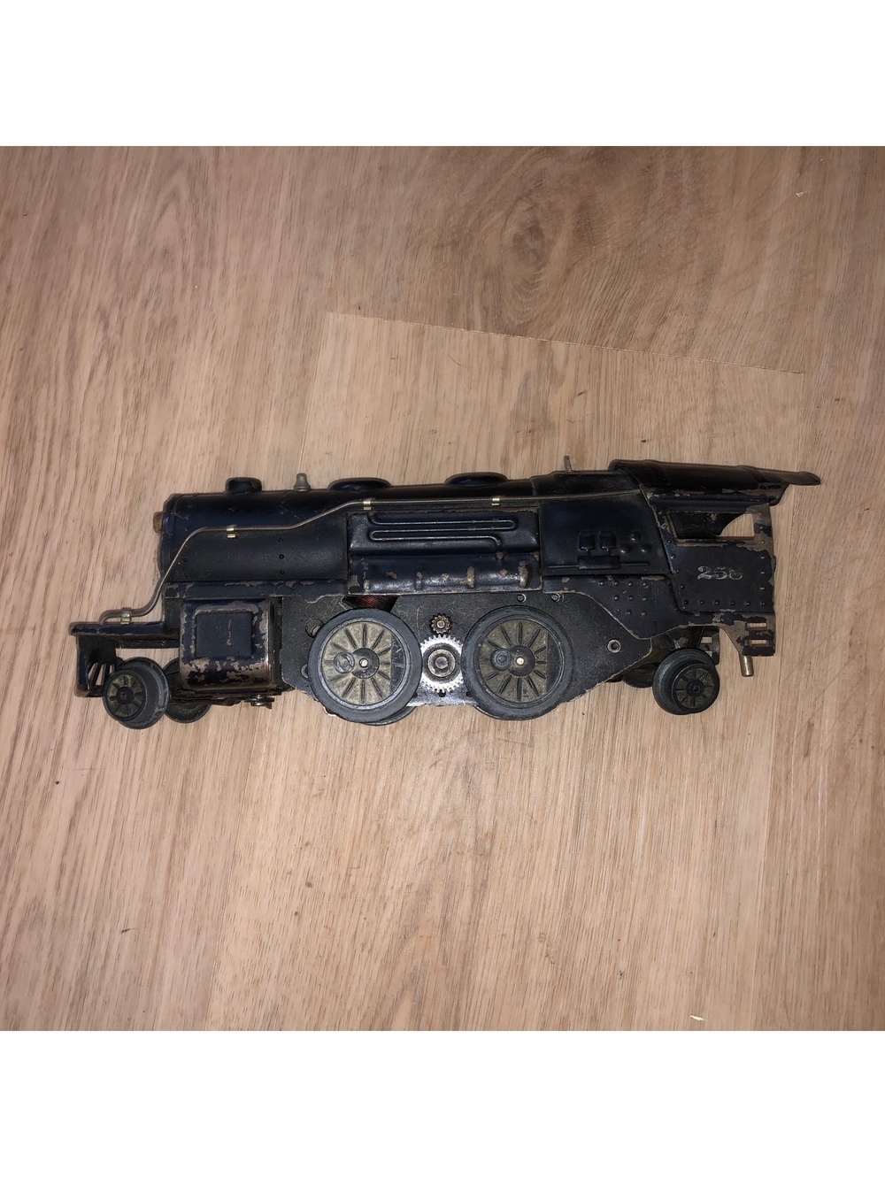 Prewar LIONEL No. 258 Gunmetal STEAM LOCOMOTIVE – O Gauge Black Vintage
